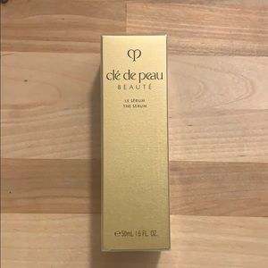 BRAND NEW Clé de Peau Le Sérum. Unopened.
